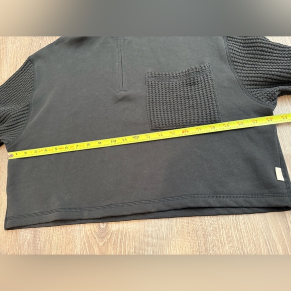 Mate The Label Organic Fleece and Waffle Cropped Half-Zip Sweatshirt Onyx Small - Picture 9 of 11